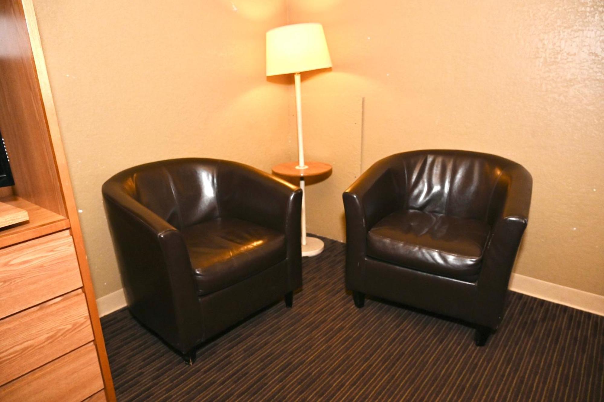 Fortune Inn & Suites Newport 外观 照片